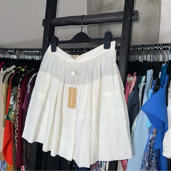 Michael Kors Collection Resort 2014 Optic White Pleated Tiered Mini Skirt - Picture 6 of 11